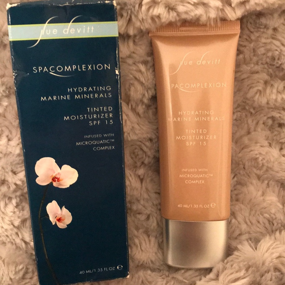 Sue Devitt Tinted Moisturizer, Manihiki BNIB